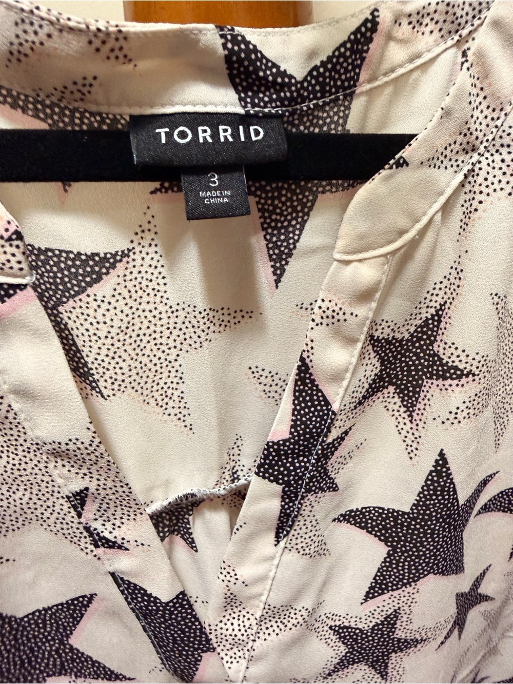 Torrid blouse - Picture 3 of 4